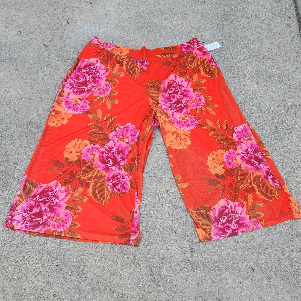 Floral Bottoms - Red and Pink